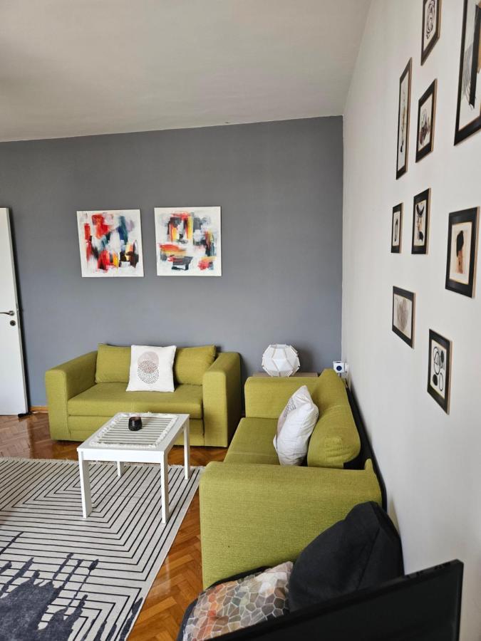 Cosy Apartment In The Heart Of Skopje Extérieur photo